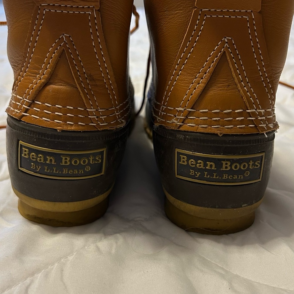 L.L.Bean 6” Bean Boots size 8.5 - Picture 3 of 5